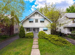 17458 Woodford Ave, Lakewood, OH 44107