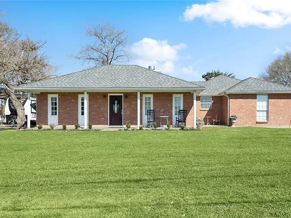 200 Rivero Dr, Belle Chasse, LA 70037
