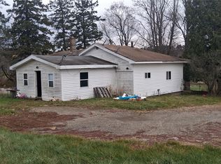 11867 Sticklertown Rd, Corning, NY 14830