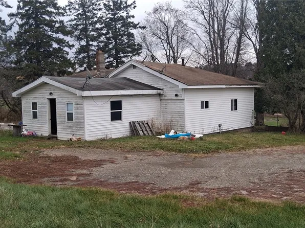 11867 Sticklertown Rd, Corning, NY 14830