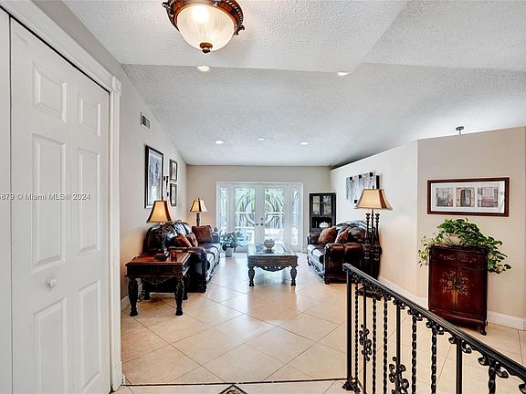 4th image of 14620 Highland Springs Ct