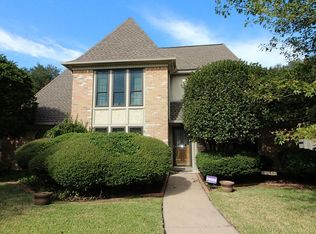 15738 Ridge Park Dr, Houston, TX 77095