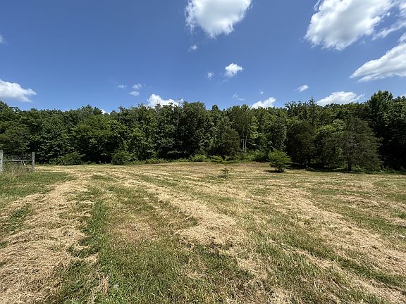 4th image of 1 New Hope Cemetery Rd