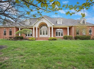 13566 Violet Meadows Blvd, Pickerington, OH 43147