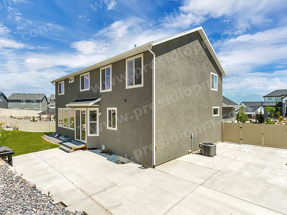 2nd image of 3113 S Hollow Way