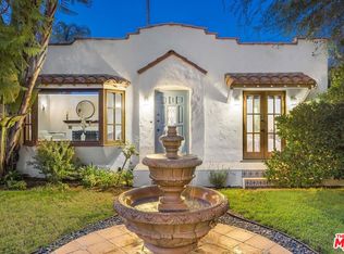 11611 La Maida St, North Hollywood, CA 91601