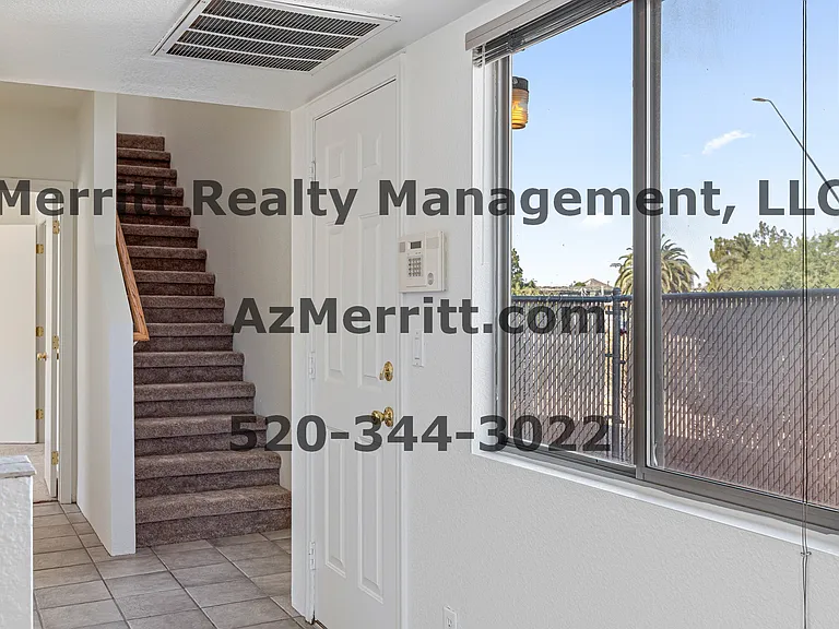 801 E Waverly St #B — Photo 7