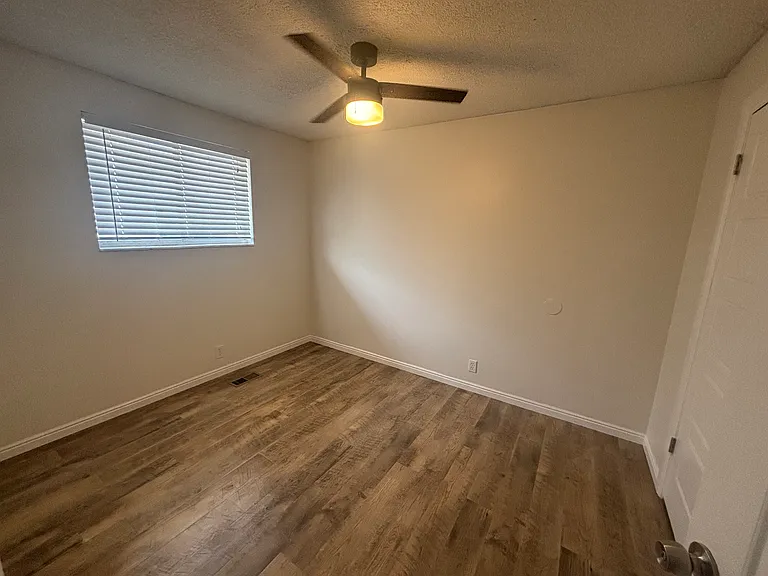 812 E Uintah Ave #2 — Photo 10