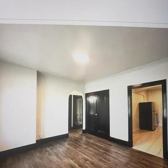 4329 S Grand Blvd — Photo 2
