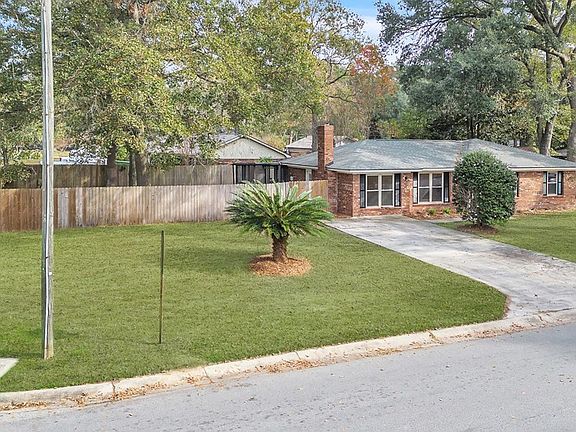 2nd image of 109 Piercefield Dr