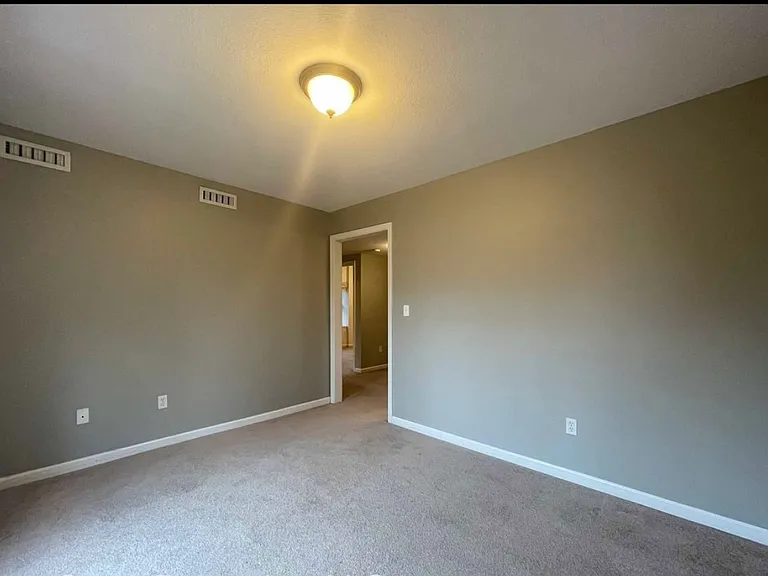 28 Jefferson Dr — Photo 19