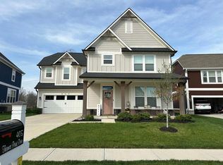 405 Thomas Point Dr, Fortville, IN 46040