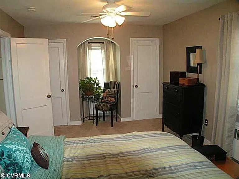 2nd floor Bedroom 2