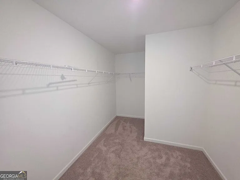 2048 Boxwood Cir — Photo 12