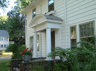 2230 Lamberton Rd, Cleveland Heights, OH 44118