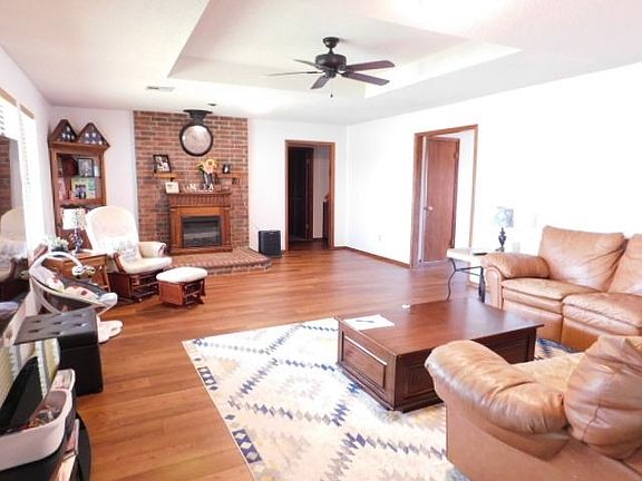 4th image of 2704 W 21st Ct