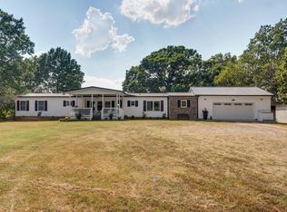 251-B Holly Lane, Galena, MO 65656