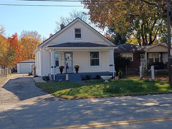 3rd image of 576 Longfield Ave