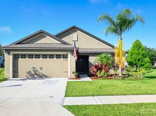 2463 Winnipeg Dr, Lakeland, FL 33805