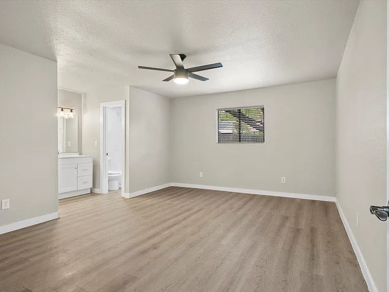502 Pintail Ln — Photo 17