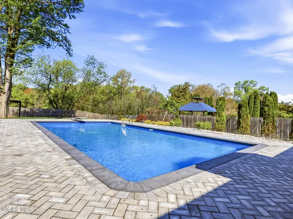 24 Butterfly Road, Jackson, NJ 08527