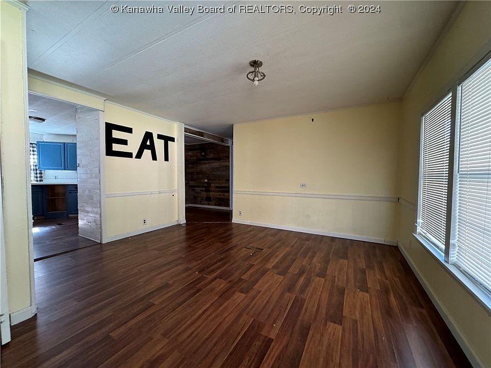2912 Garrett Fork Rd, Chapmanville, WV 25508 Zillow