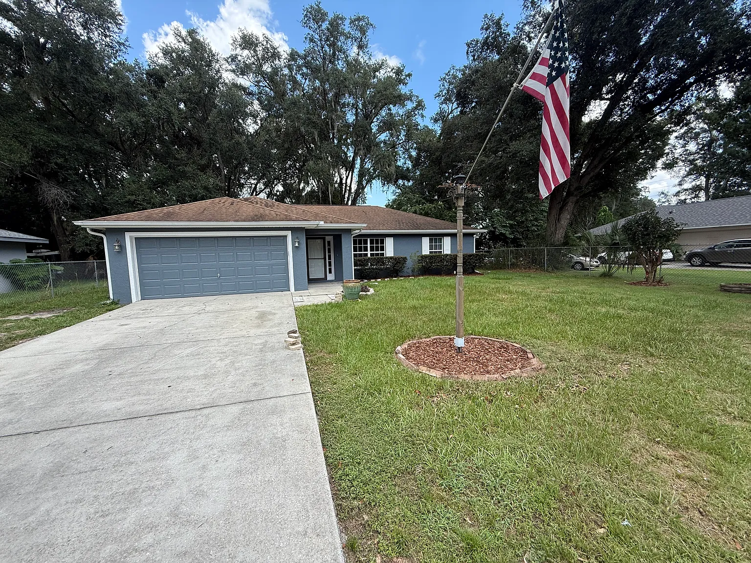 3 bed, 1553 sqft, $1,949 — Photo 1