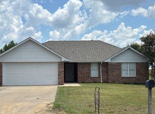 312 Barton St, Royse City, TX 75189