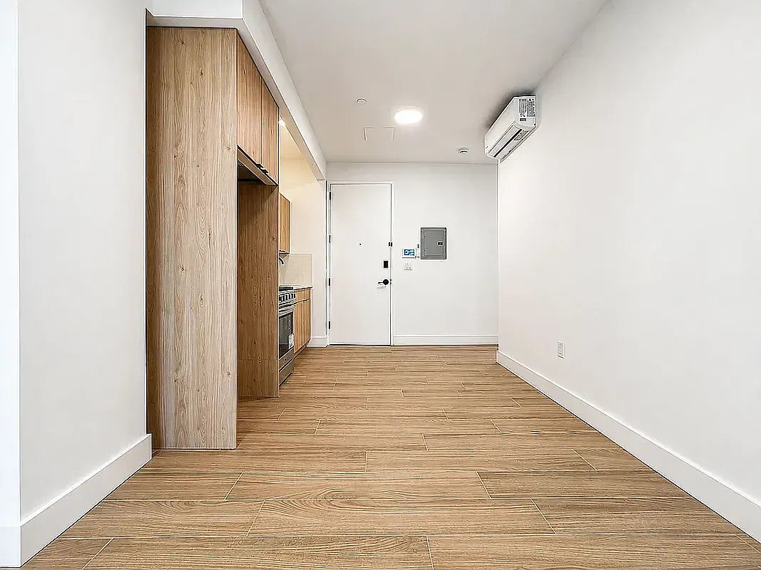 74 West 126th Street — Photo 4