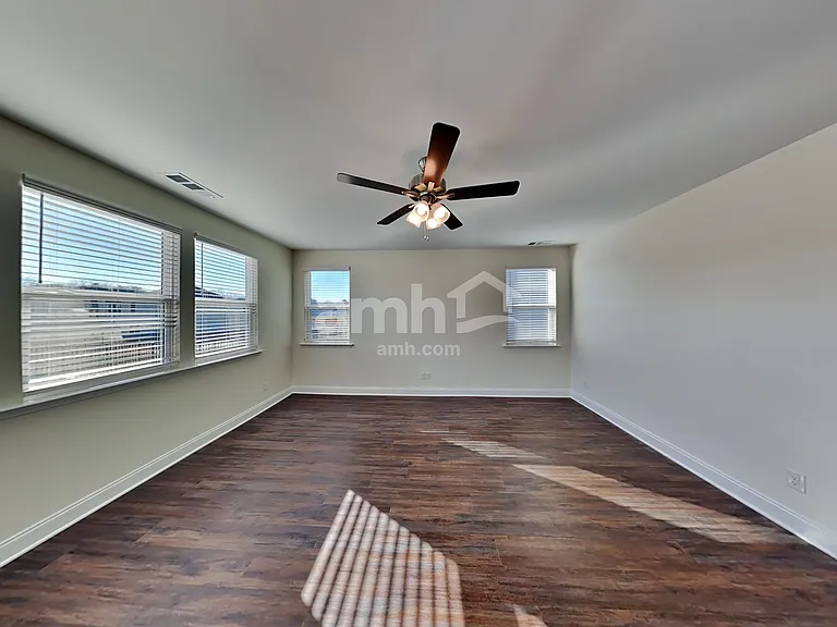 2023 Williamshire Ln — Photo 6