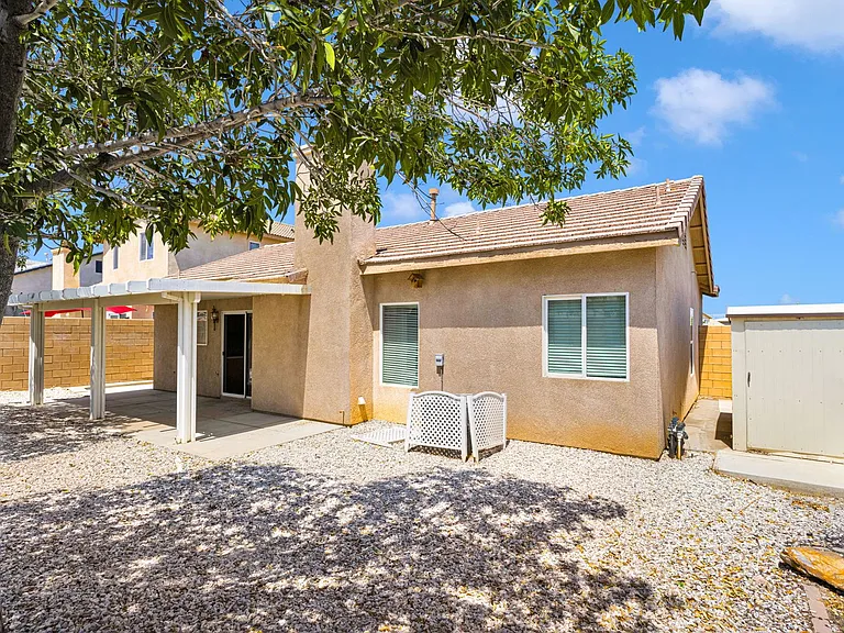 13085 Camden Ln — Photo 26