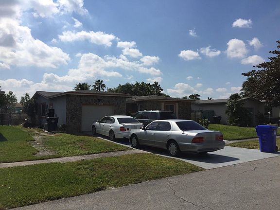 3rd image of 6520 SW 7th Ct