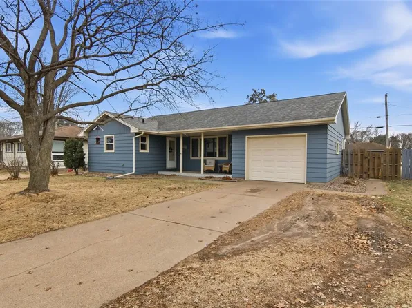 921 W Spruce Street, Chippewa Falls, WI 54729