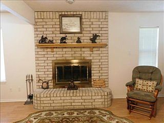 4th image of 1716 County Road 318
