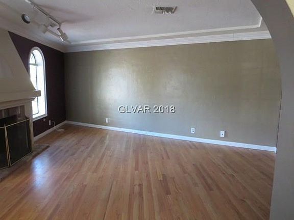 3rd image of 6681 Tara Ave