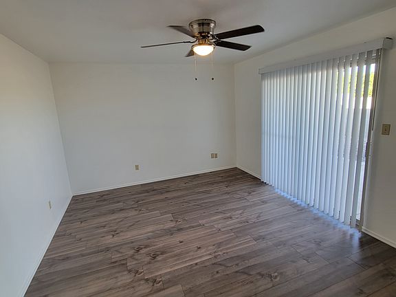 5th image of 2429 S James Dr