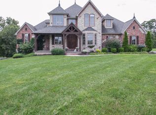 888 Rivers Edge Rd, Ozark, MO 65721