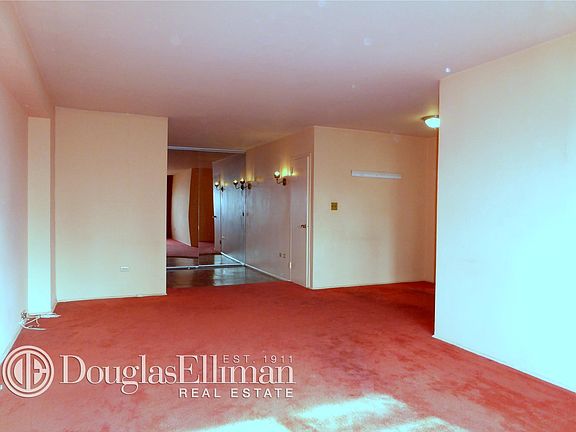 2nd image of 195 Adams St APT 17G