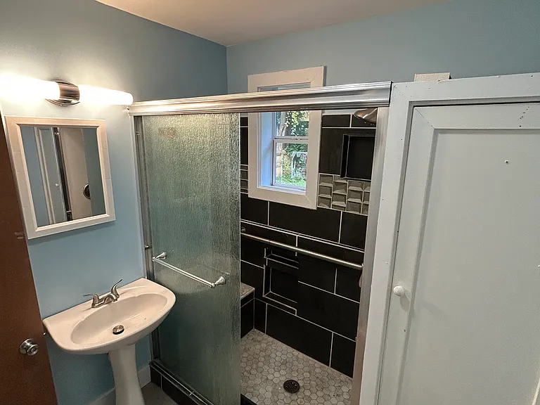 1400 Park Ave #1 — Photo 6