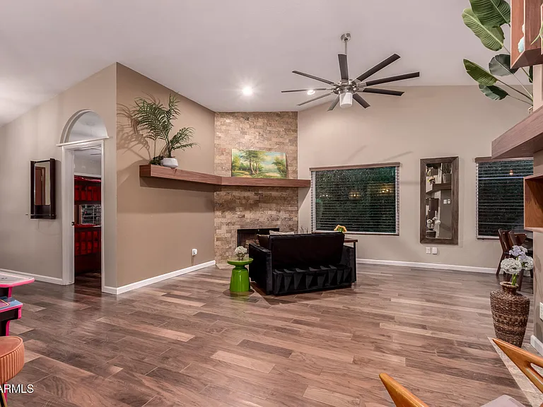 6863 E Phelps Rd — Photo 18