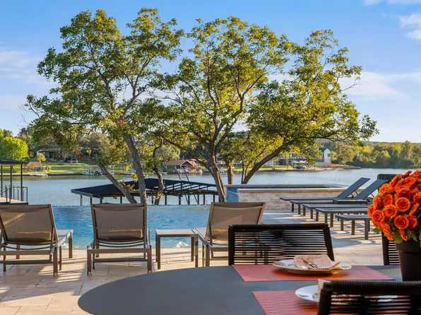 1836 Bluebonnet Ln, Llano, TX 78639