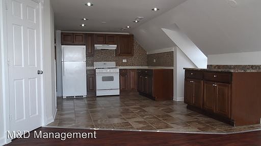 2nd image of 1362 N Bosworth Ave