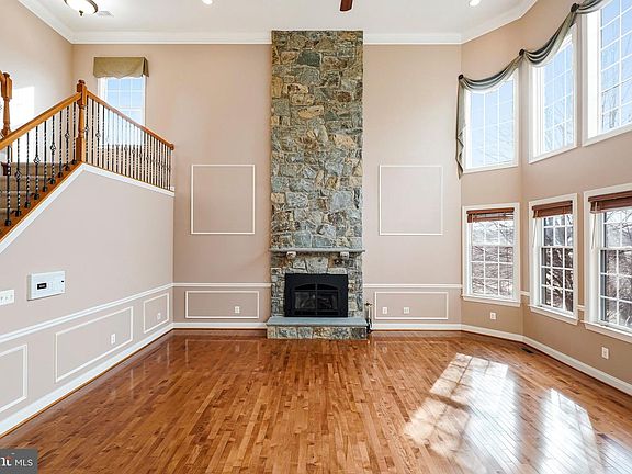 3rd image of 17485 White Gate Pl