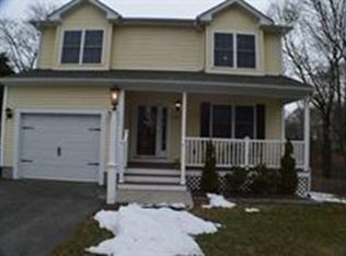 232 Iroquois Rd, Cumberland, RI 02864