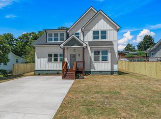 67 Dorsey Ave, Greenville, SC 29611