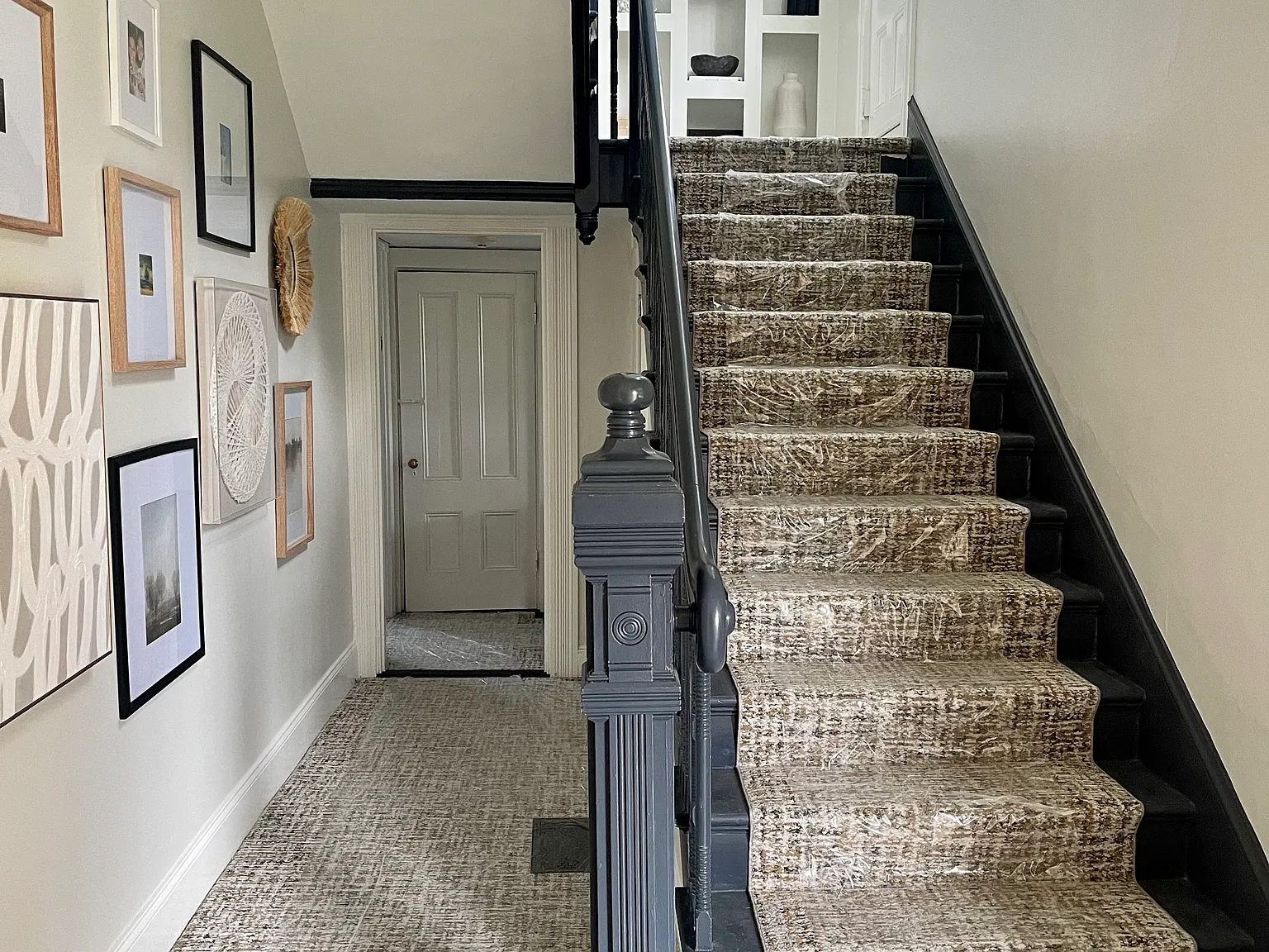 2 bed, 966 sqft, $2,300 — Photo 2