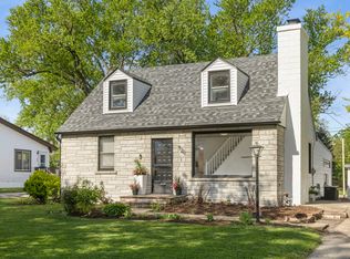 920 Hammerschmidt Ave, Lombard, IL 60148