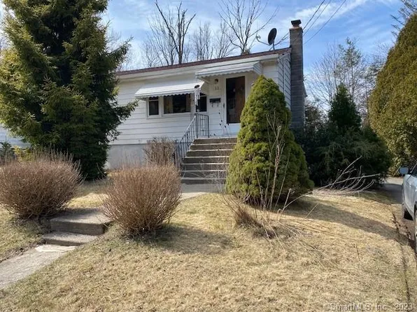 33 Green Acre Drive, Waterbury, CT 06705