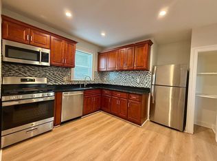 7 Cliff St APT 3, Yonkers, NY 10701