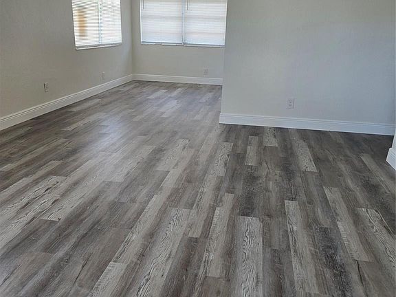 4th image of 1238 NW 5th Avenue